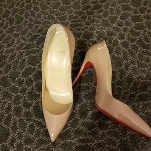 Authentic C.L. High heels (Pigalle 100mm nude).